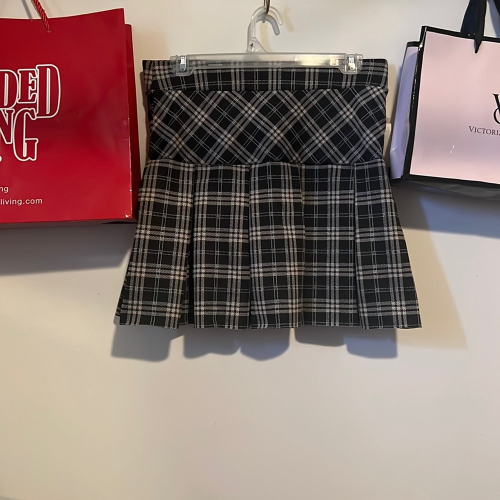 Brand new skirt